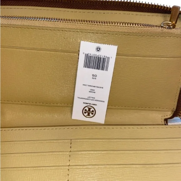 Tory Burch Tan Leather Wallet with Gold Logo NWT excellent condition. - Picture 5 of 7